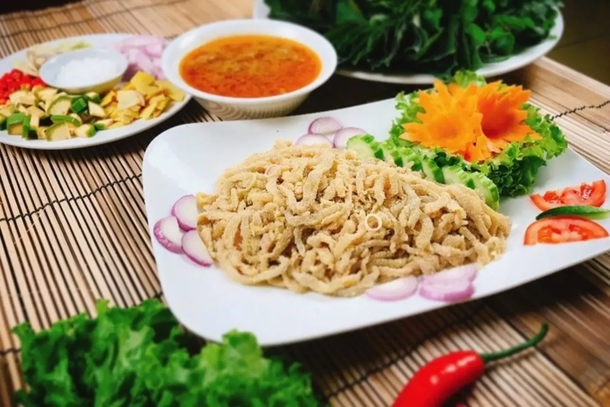 Nhech fish salad